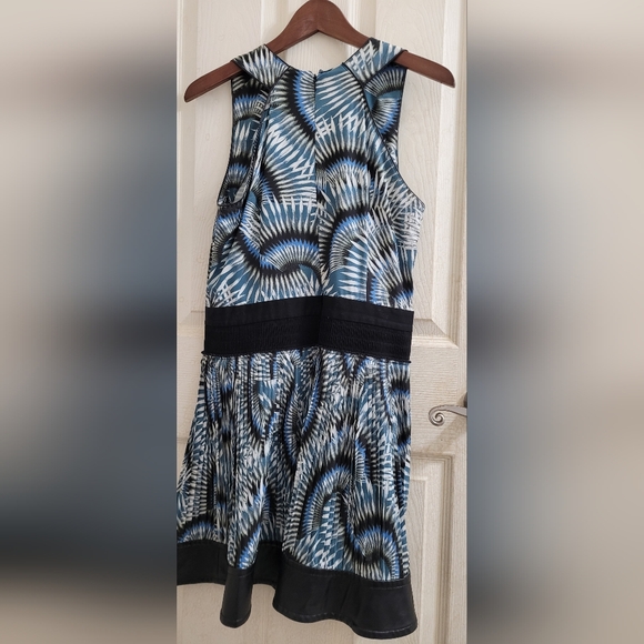 Leather trimmed dress - Picture 1 of 4